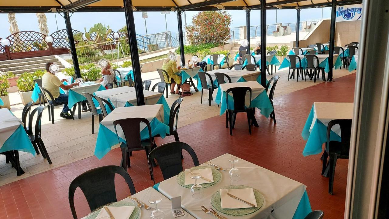 Albergo La Lampara Deiva Marina Ngoại thất bức ảnh